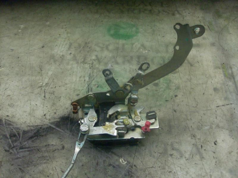 Recambio de cerradura puerta delantera derecha para suzuki ignis rg (fh) special edition (3-ptas.) referencia OEM IAM   