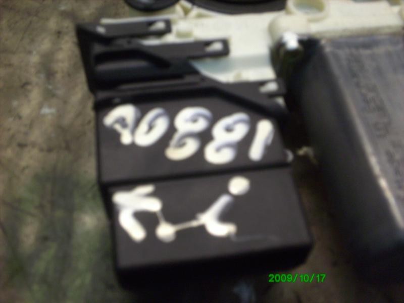 Recambio de motor elevalunas trasero izquierdo para volkswagen golf iv berlina (1j1) highline referencia OEM IAM   