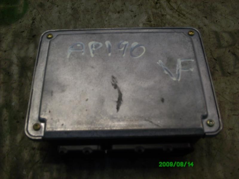 Recambio de centralita motor uce para volkswagen passat berlina (3b2) 1.9 tdi referencia OEM IAM   