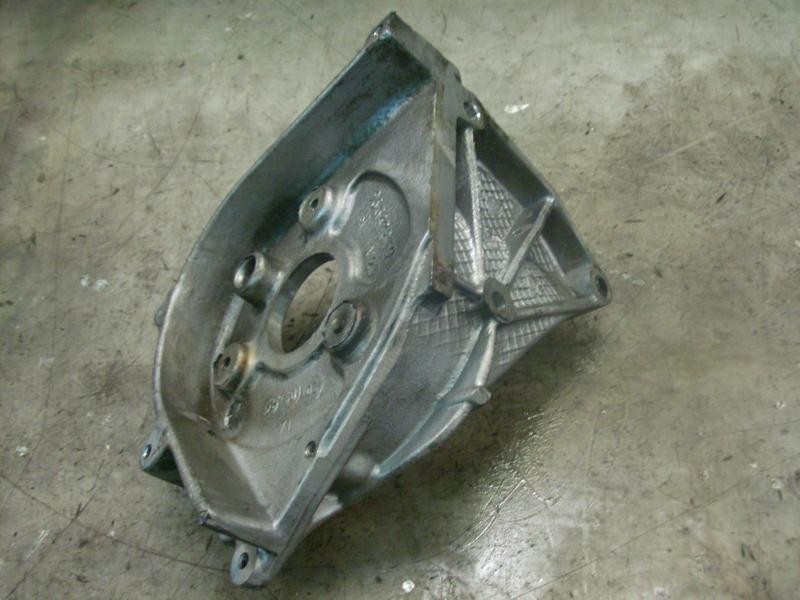 Recambio de soporte bomba inyeccion para citroën xsara berlina 2.0 hdi exclusive (66kw) referencia OEM IAM   