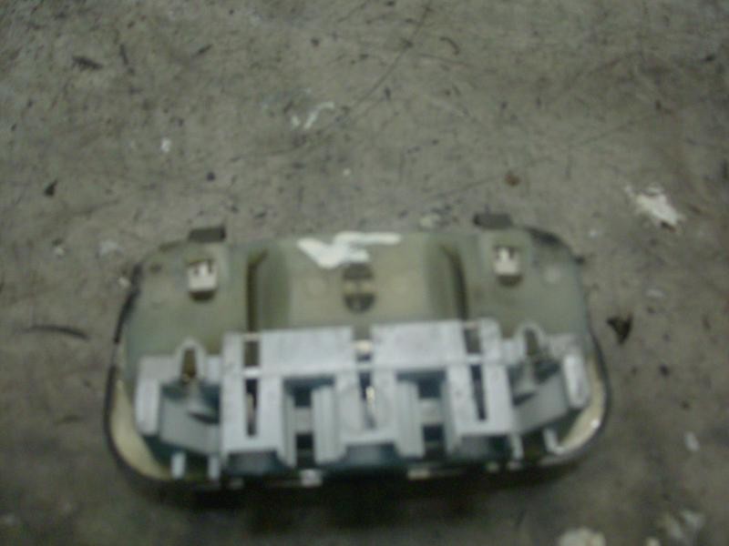 Recambio de piloto interior para citroën c5 berlina 2.0 hdi x referencia OEM IAM   