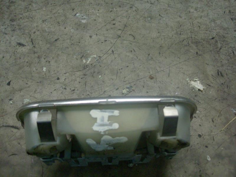 Recambio de piloto interior para citroën c5 berlina 2.0 hdi x referencia OEM IAM   