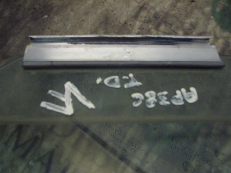 Recambio de cristal puerta trasero derecho para opel astra g berlina 2.0 dti referencia OEM IAM   