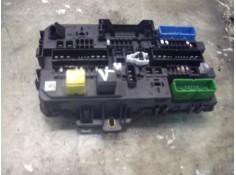 Recambio de caja reles / fusibles para opel astra h berlina elegance referencia OEM IAM    2