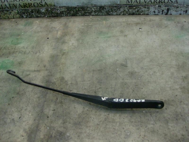 Recambio de brazo limpia delantero derecho para fiat stilo (192) 1.6 16v cat referencia OEM IAM   