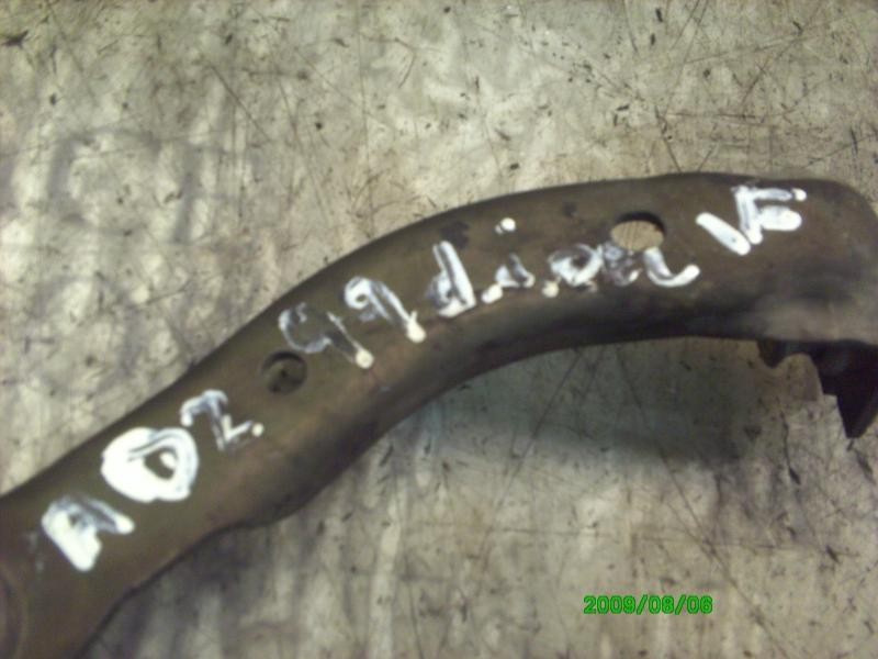 Recambio de brazo suspension inferior delantero izquierdo para nissan micra (k12e) acenta referencia OEM IAM   