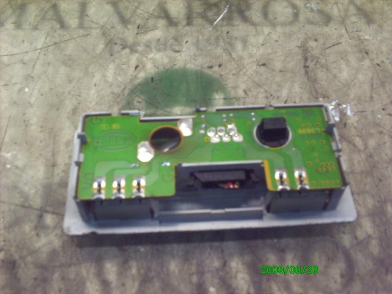 Recambio de piloto interior para volkswagen sharan (7m8) comfortline referencia OEM IAM   