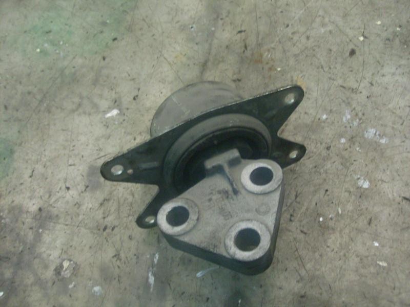 Recambio de soporte cambio para opel astra g caravan comfort referencia OEM IAM   