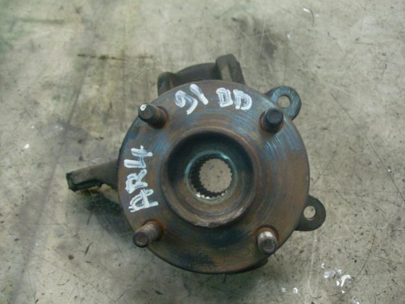 Recambio de mangueta delantera derecha para ford fiesta berlina referencia OEM IAM   