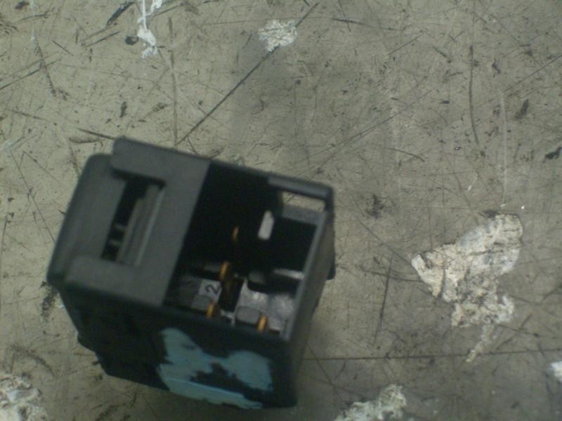 Recambio de mando elevalunas trasero izquierdo para volkswagen passat variant (3b5) comfortline referencia OEM IAM   