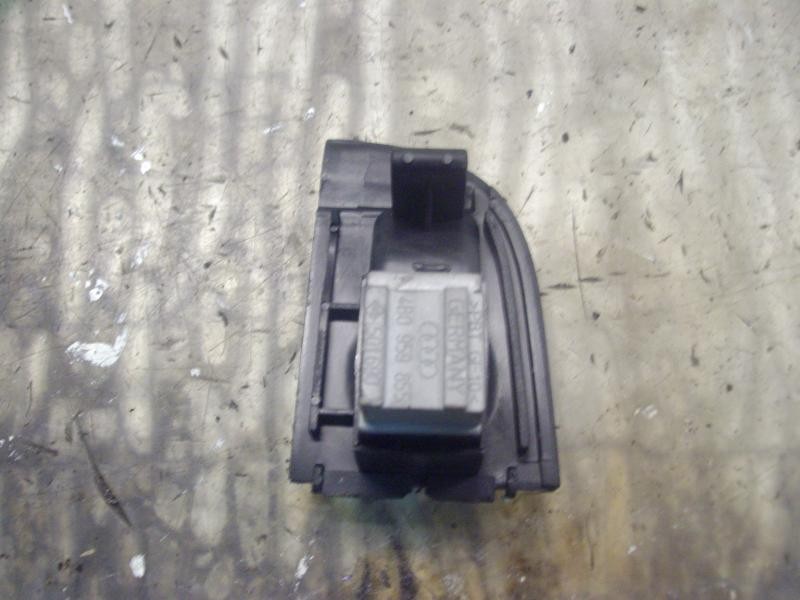 Recambio de mando elevalunas trasero izquierdo para audi a6 berlina (4b2) 2.4 (121kw) referencia OEM IAM 4B095985501C 4B0959855 