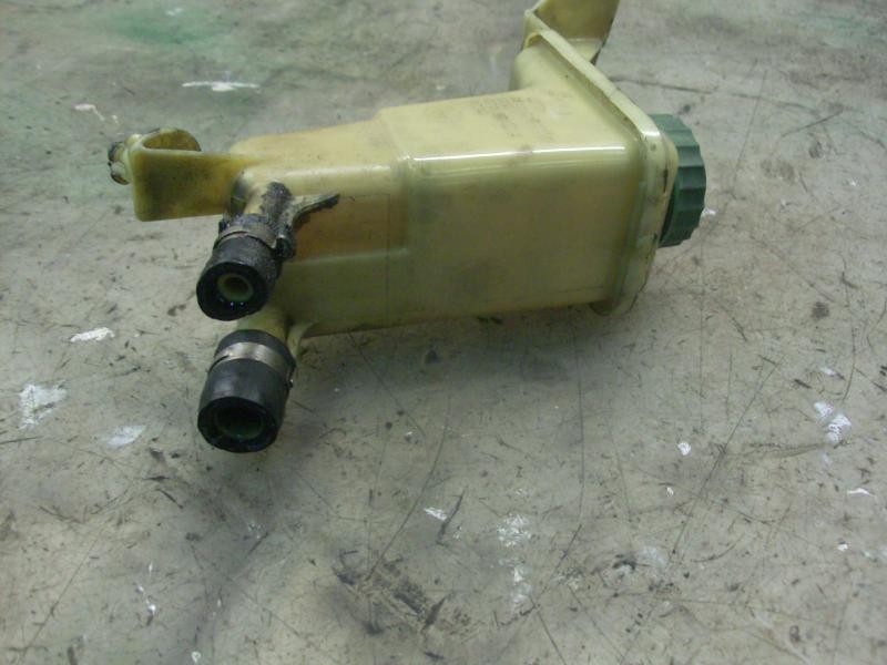 Recambio de deposito servo para volkswagen passat variant (3b5) comfortline referencia OEM IAM   