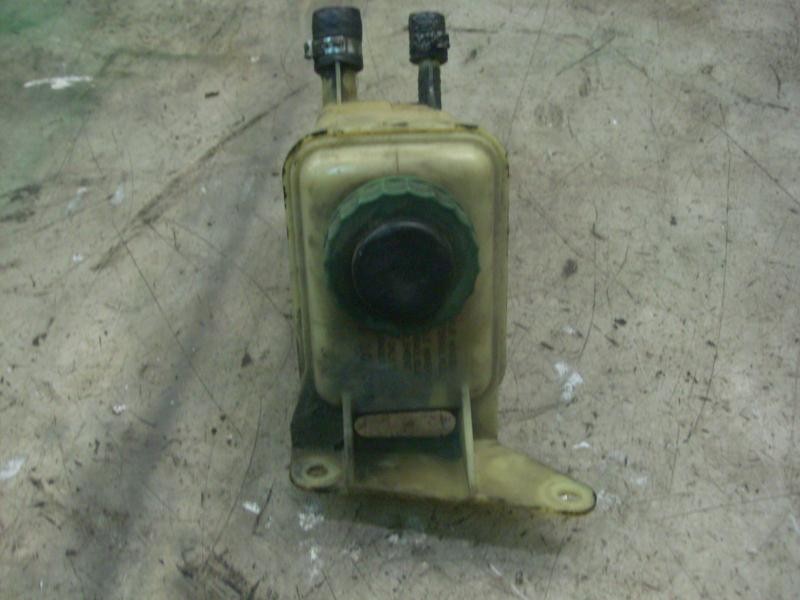 Recambio de deposito servo para volkswagen passat variant (3b5) comfortline referencia OEM IAM   