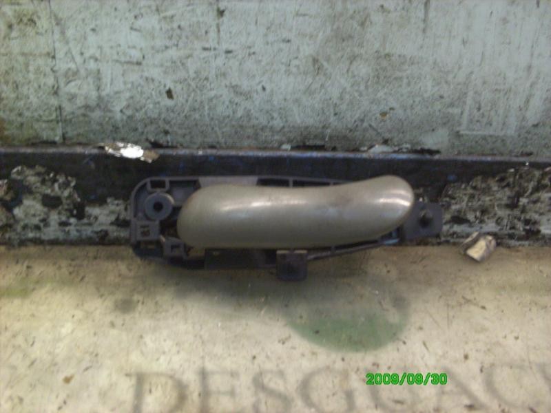 Recambio de maneta interior delantera izquierda para fiat stilo (192) 1.9 jtd cat referencia OEM IAM   