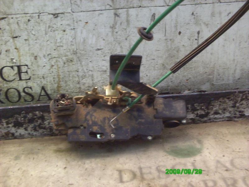 Recambio de cerradura puerta delantera izquierda para fiat stilo (192) 1.9 jtd cat referencia OEM IAM   