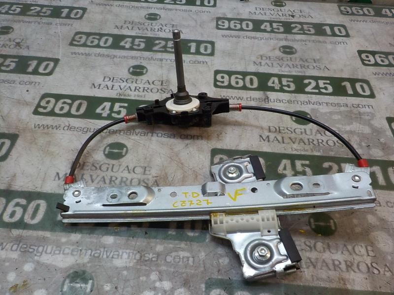 Recambio de elevalunas trasero derecho para ford fiesta (cb1) 1.4 tdci cat referencia OEM IAM 2041210  