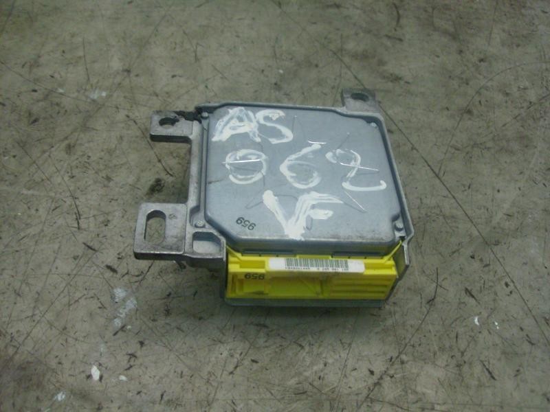Recambio de centralita airbag para renault clio ii fase i (b/cbo) 1.2 referencia OEM IAM   