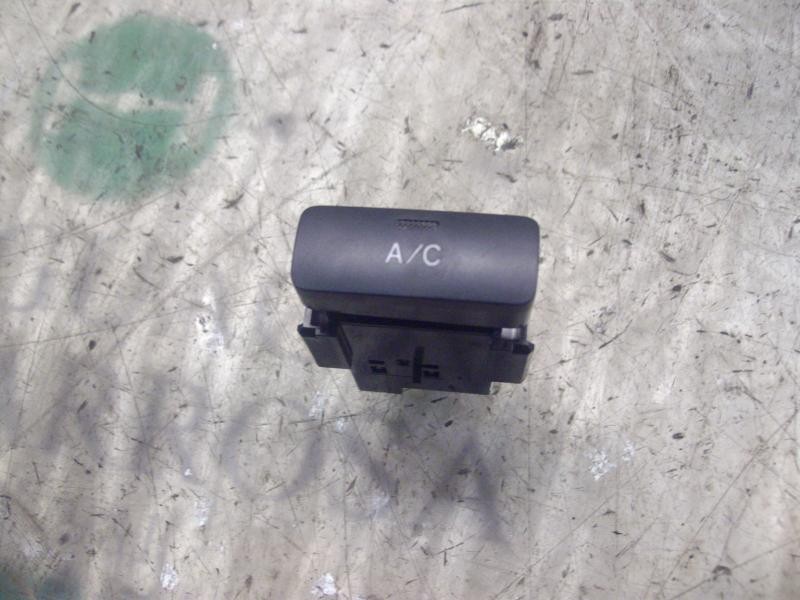 Recambio de modulo electronico para toyota corolla (e12) 1.4 d-4d terra berlina referencia OEM IAM   