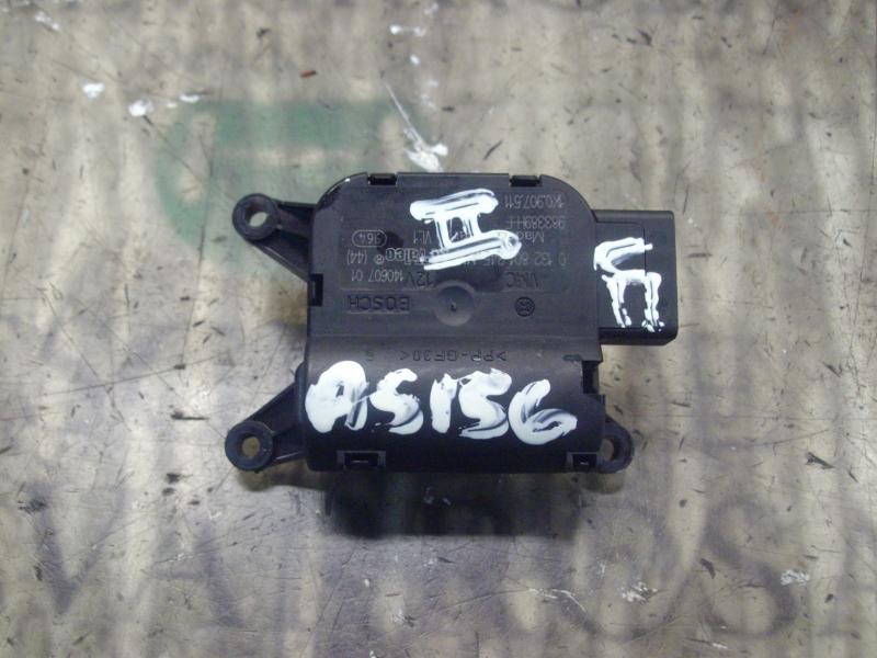 Recambio de motor apertura trampillas climatizador para seat leon (1p1) stylance / style referencia OEM IAM 1K0907511 0132801345