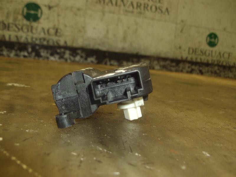 Recambio de motor apertura trampillas climatizador para seat leon (1p1) stylance / style referencia OEM IAM 1K0907511 0132801345