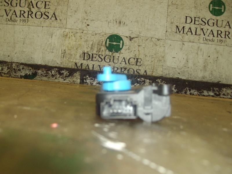 Recambio de motor apertura trampillas climatizador para seat leon (1p1) stylance / style referencia OEM IAM 1K1907511E 013280134