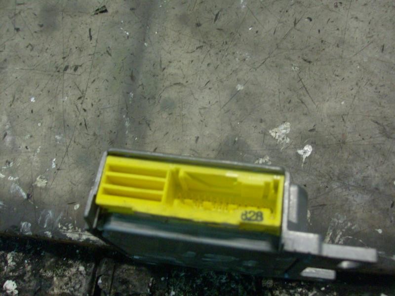 Recambio de centralita airbag para renault clio ii fase i (b/cbo) 1.2 referencia OEM IAM   