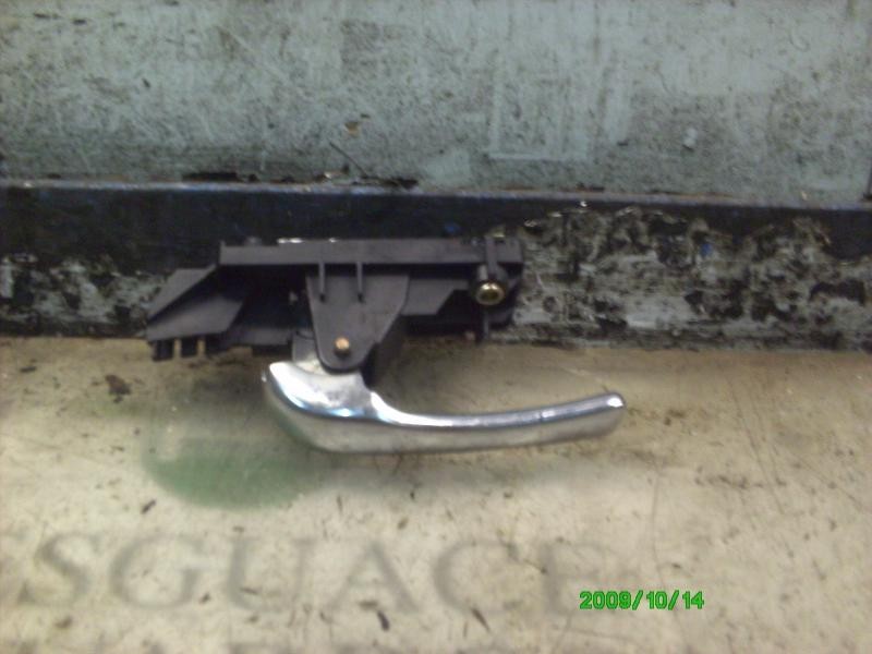 Recambio de maneta interior trasera derecha para alfa romeo 166 2.4 jtd referencia OEM IAM   