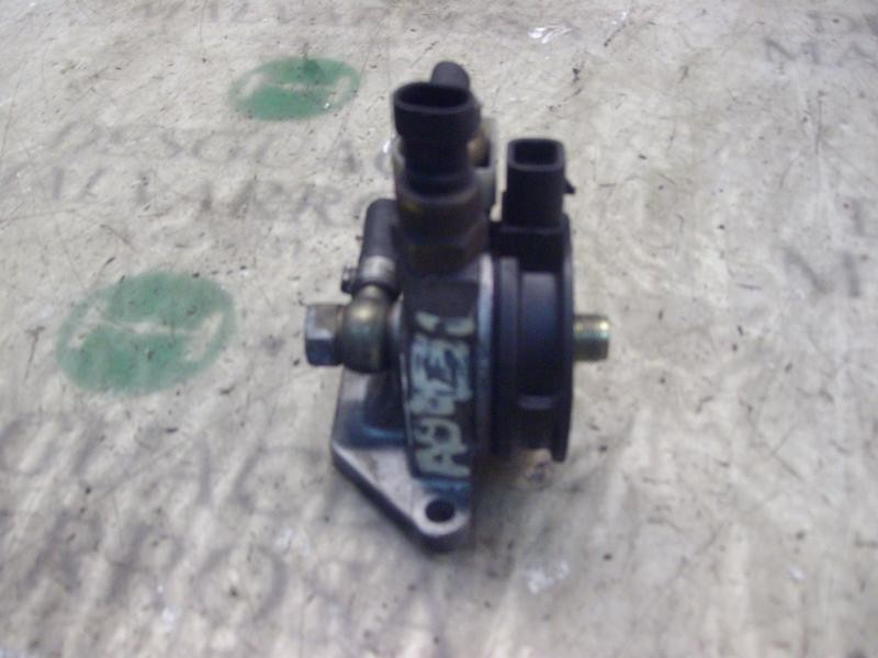 Recambio de soporte filtro gasoil para alfa romeo 166 2.4 jtd referencia OEM IAM   