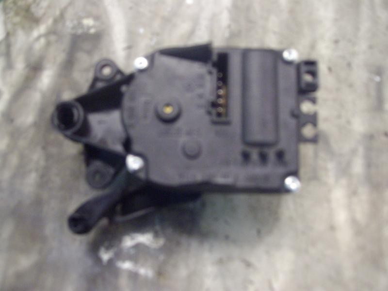 Recambio de motor electrico para volkswagen golf iv berlina (1j1) highline referencia OEM IAM   