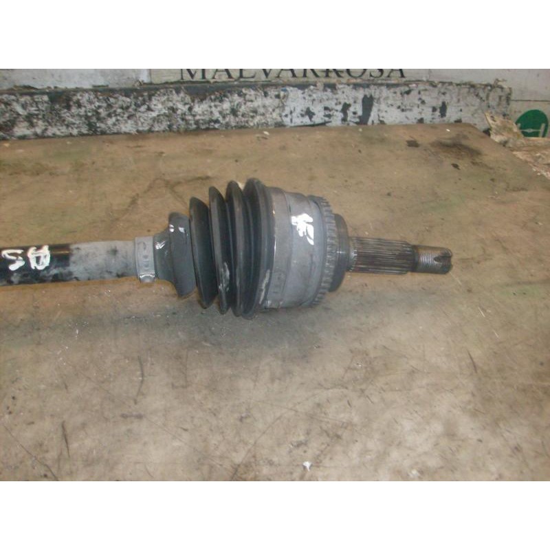 Recambio de transmision derecha para toyota corolla (e12) 1.4 d-4d terra berlina referencia OEM IAM   