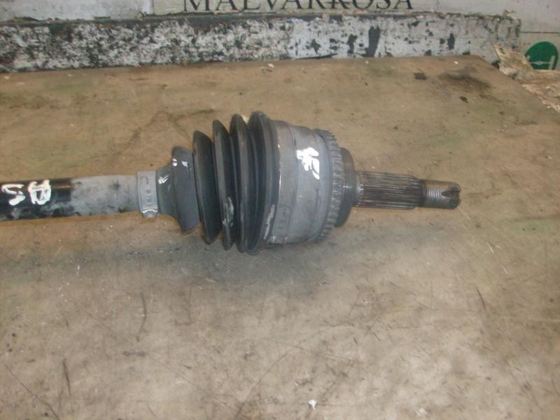 Recambio de transmision derecha para toyota corolla (e12) 1.4 d-4d terra berlina referencia OEM IAM   