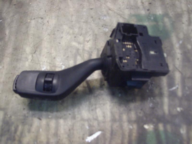 Recambio de mando intermitentes para ford focus berlina (cap) ambiente (d) referencia OEM IAM   