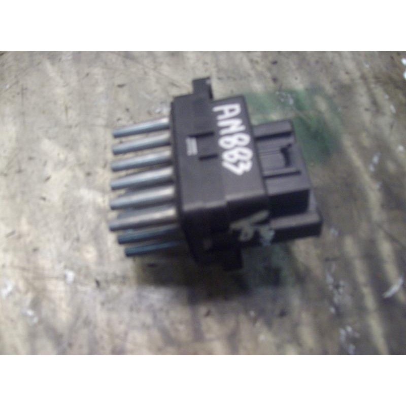 Recambio de resistencia calefaccion para ford focus berlina (cap) ambiente (d) referencia OEM IAM   