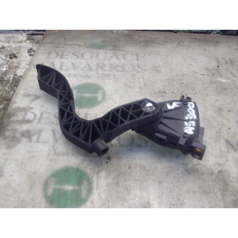 Recambio de potenciometro pedal para volkswagen passat variant (3b5) trendline referencia OEM IAM   