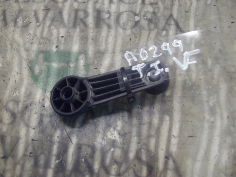 Recambio de maneta elevalunas trasera izquierda para nissan micra (k12e) acenta referencia OEM IAM   