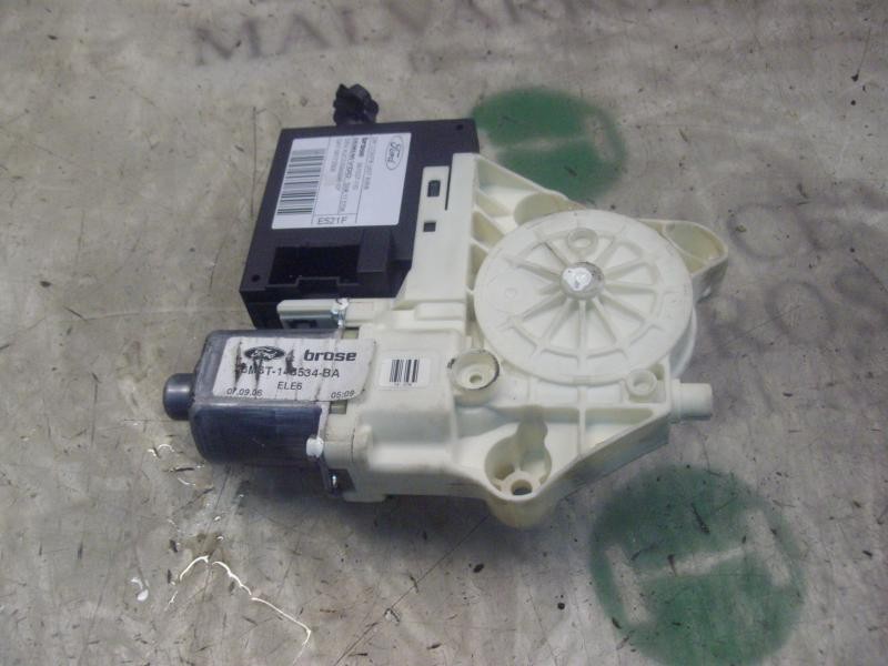 Recambio de motor elevalunas trasero derecho para ford focus berlina (cap) trend referencia OEM IAM   