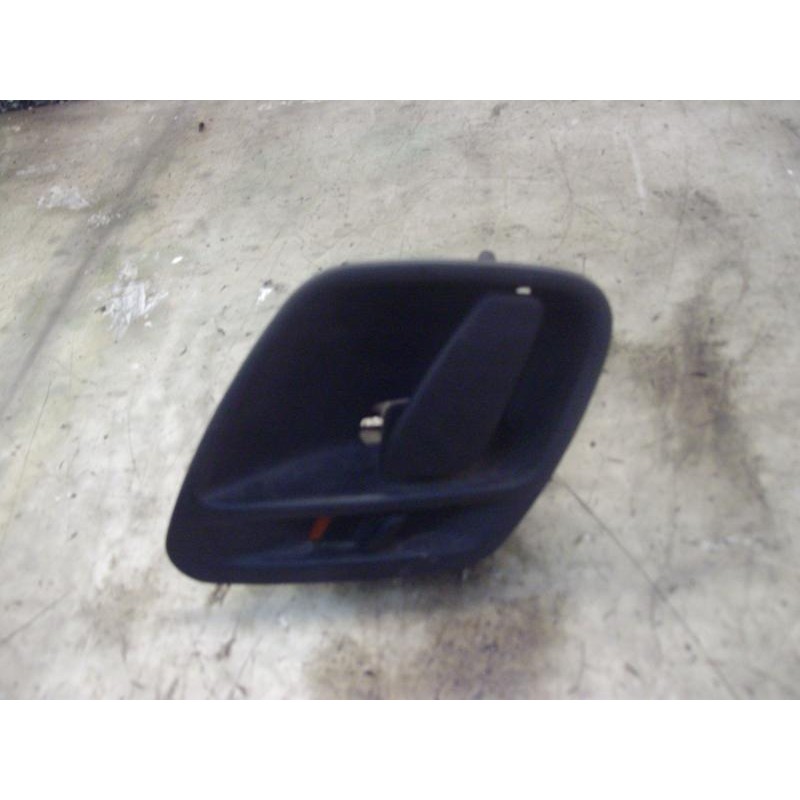 Recambio de maneta interior delantera izquierda para jeep gr.cherokee (wj/wg) 4.0 limited referencia OEM IAM   