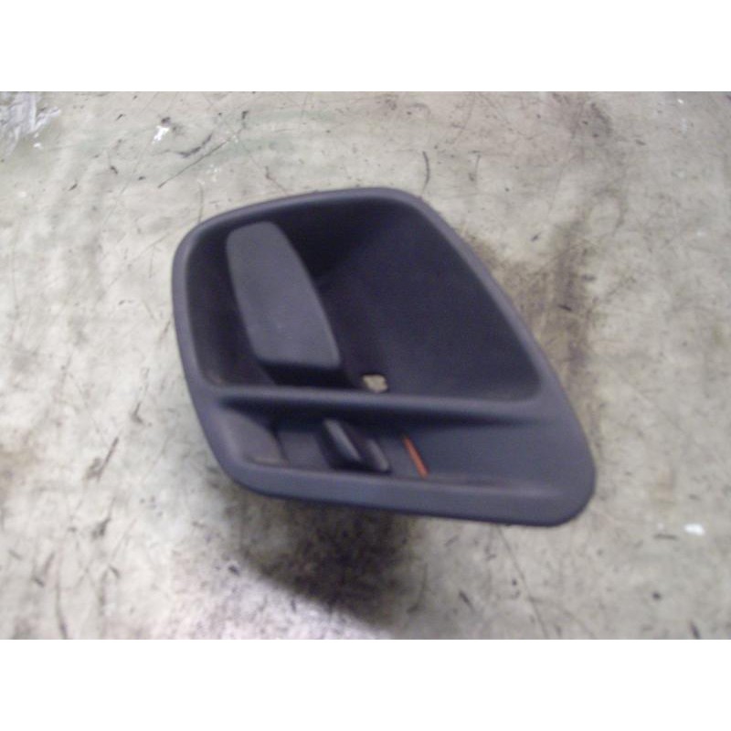 Recambio de maneta interior trasera izquierda para jeep gr.cherokee (wj/wg) 4.0 limited referencia OEM IAM   