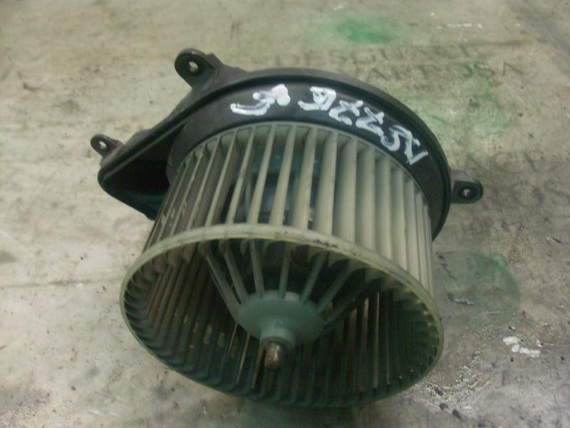 Recambio de motor calefaccion para citroën xsara berlina 1.6 referencia OEM IAM   