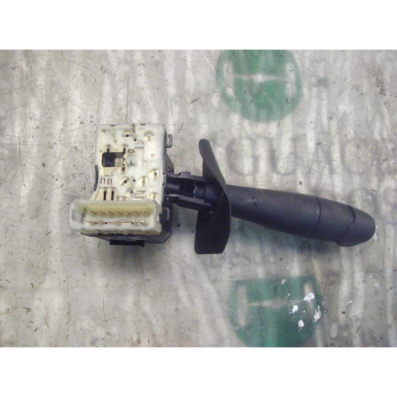 Recambio de mando limpia para renault clio ii fase ii (b/cb0) authentique confort referencia OEM IAM   