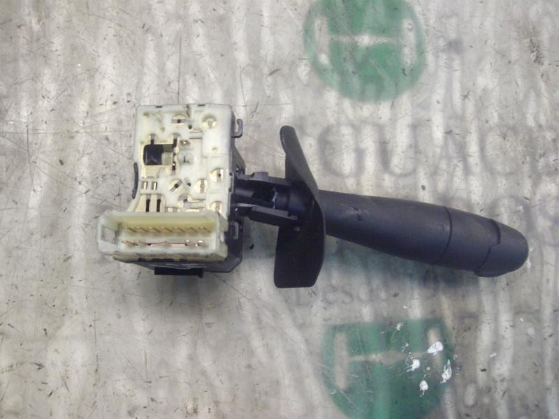 Recambio de mando limpia para renault clio ii fase ii (b/cb0) authentique confort referencia OEM IAM   