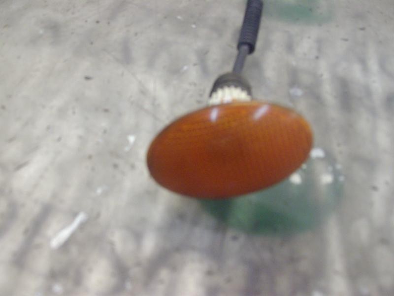 Recambio de piloto lateral izquierdo para ford explorer 4.0 referencia OEM IAM 7174612  