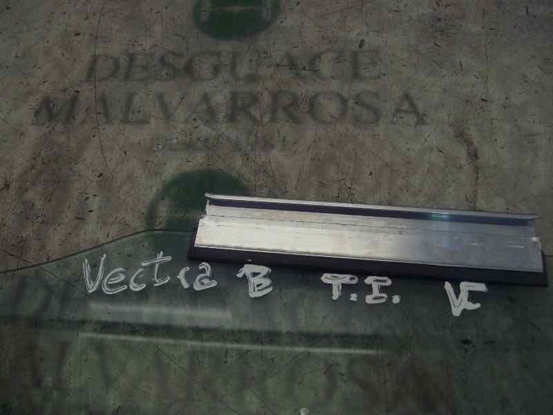 Recambio de cristal puerta trasero izquierdo para opel vectra b berlina referencia OEM IAM   