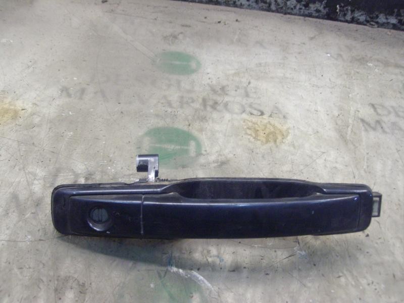 Recambio de maneta exterior delantera derecha para ssangyong rodius xdi limited awd referencia OEM IAM   