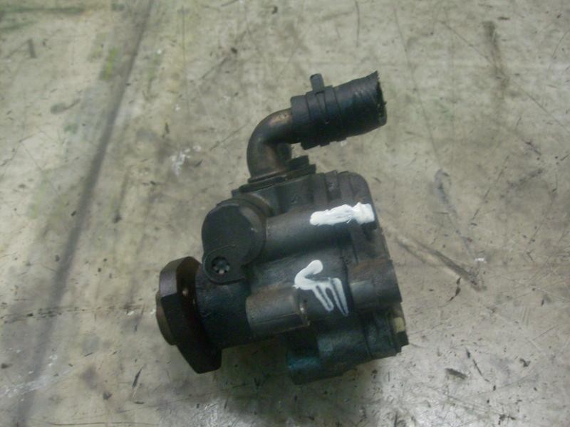 Recambio de bomba direccion para seat leon (1m1) signo referencia OEM IAM   