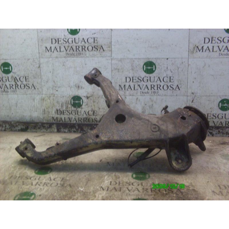 Recambio de mangueta trasera izquierda para mercedes-benz vito (w638) caja cerrada 110 d  (638.074) referencia OEM IAM   