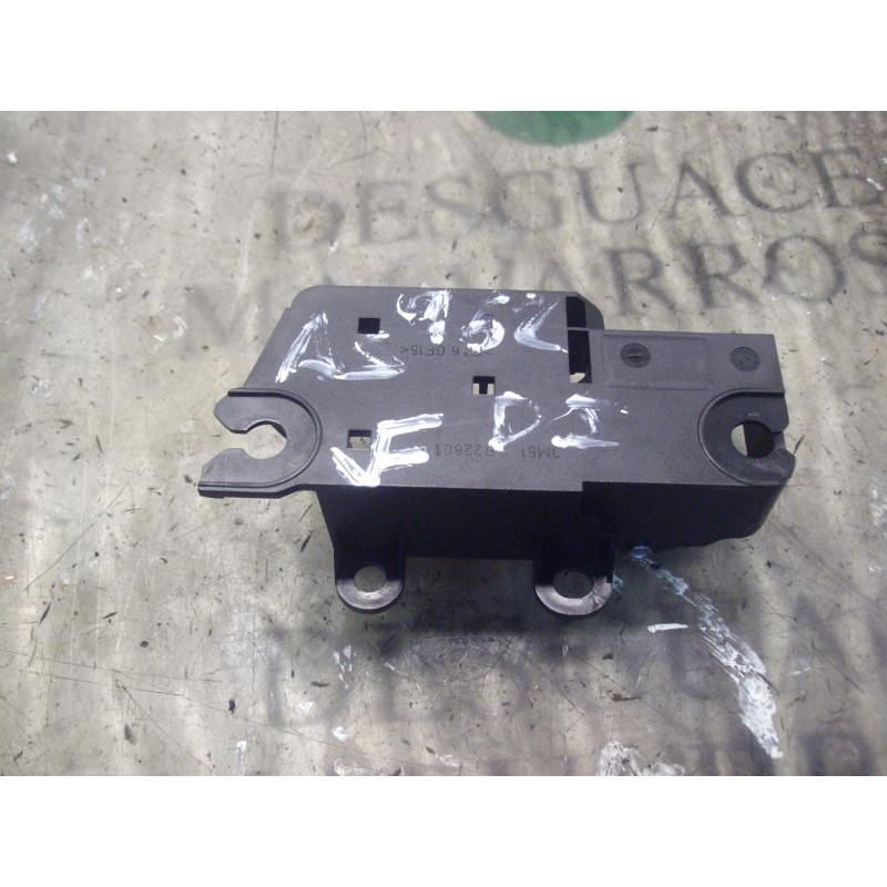 Recambio de maneta interior delantera izquierda para ford focus sportbreak (cap) sport referencia OEM IAM   