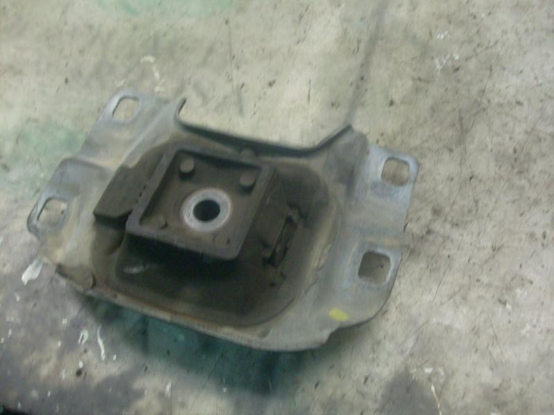 Recambio de soporte cambio para ford focus sportbreak (cap) sport referencia OEM IAM   