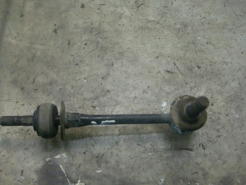 Recambio de tirante delantero izquierdo para ssangyong rodius xdi limited awd referencia OEM IAM   