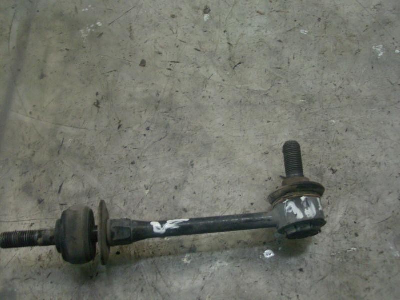 Recambio de tirante delantero izquierdo para ssangyong rodius xdi limited awd referencia OEM IAM   